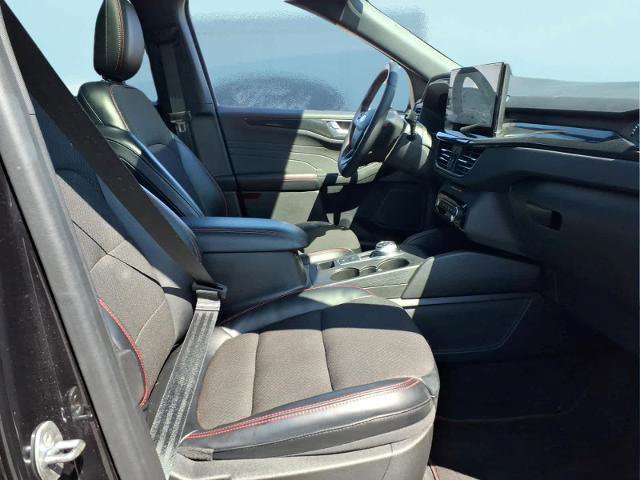 Certified 2023 Ford Escape ST-Line w/ Tech Pack #1 AWD/4WD image 14