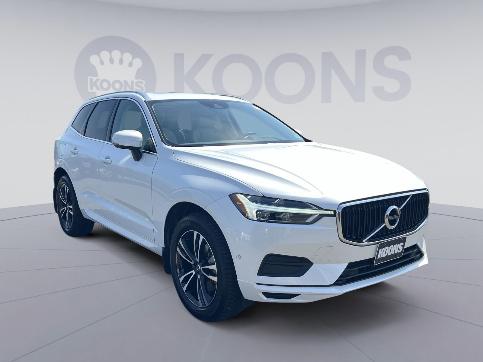 Used 2018 Volvo XC60 T6 Momentum image 7