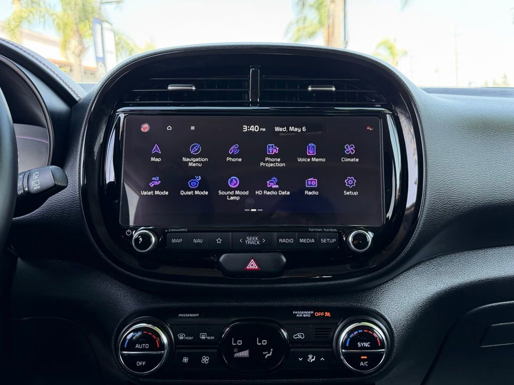 Used 2023 Kia Soul GT-Line w/ GT-Line Technology Package FWD image 23