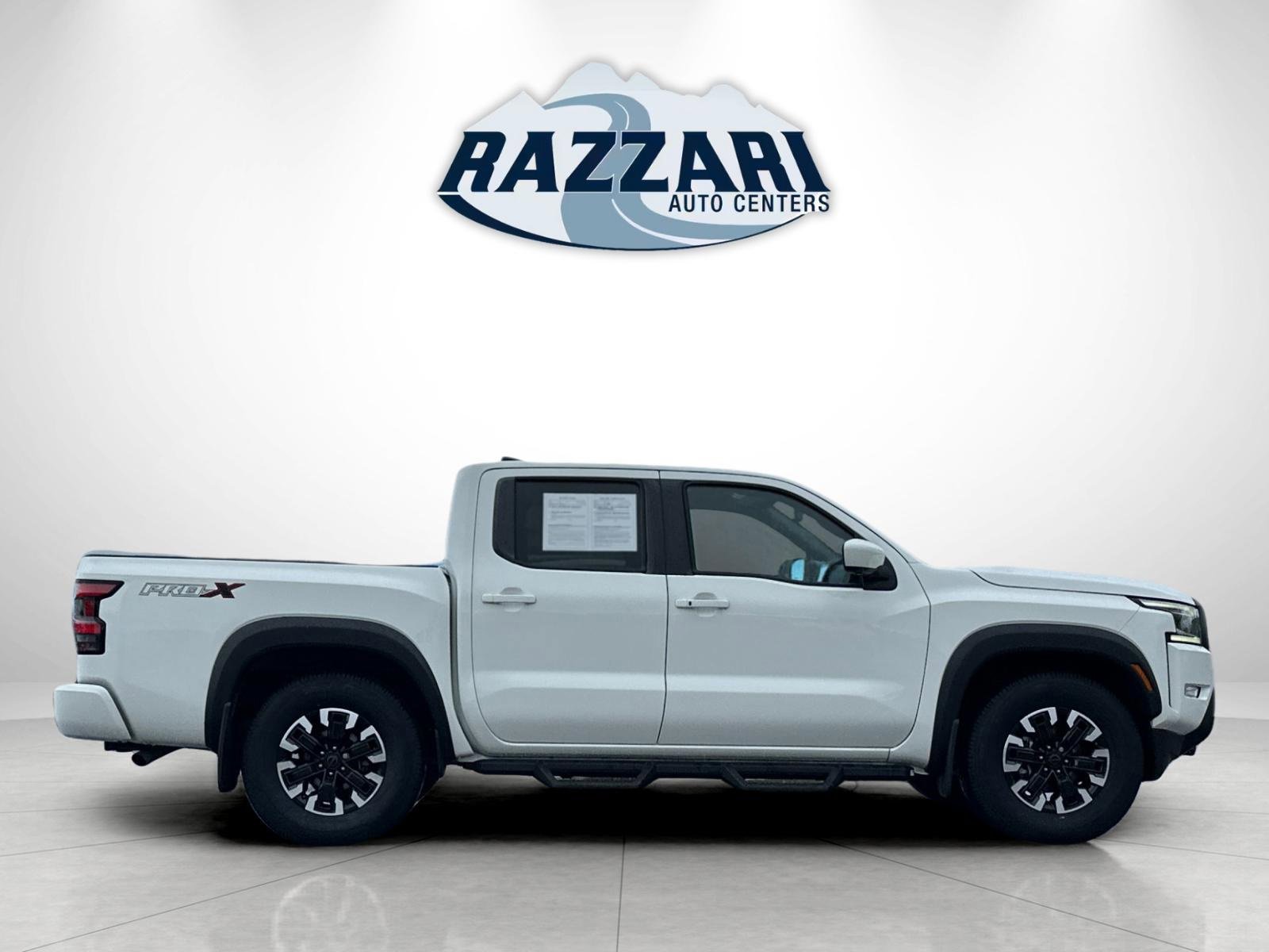 Used 2022 Nissan Frontier Pro-X image 6