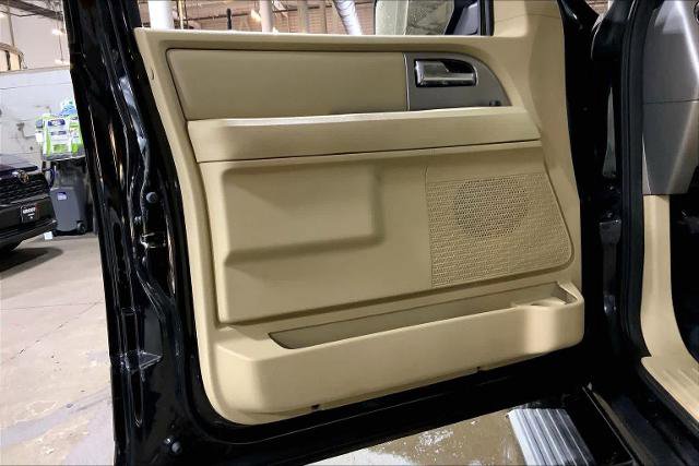 Certified 2017 Ford Expedition Limited w/ Equipment Group 301A image 22