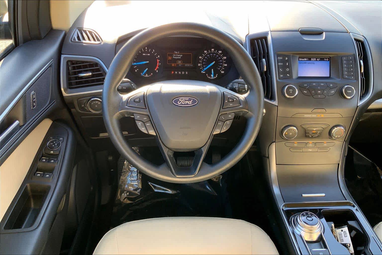 Certified 2019 Ford Edge SE FWD image 6