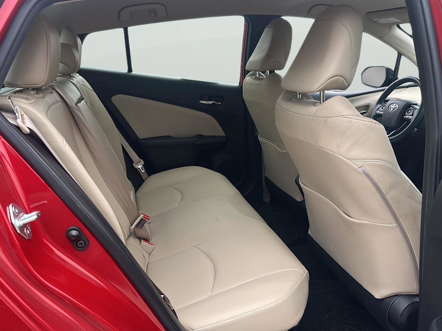 Used 2019 Toyota Prius Limited image 19