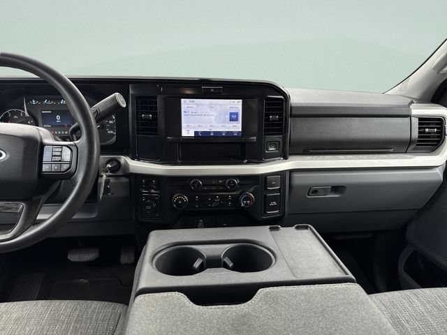 Certified 2025 Ford F250 XLT AWD/4WD image 22