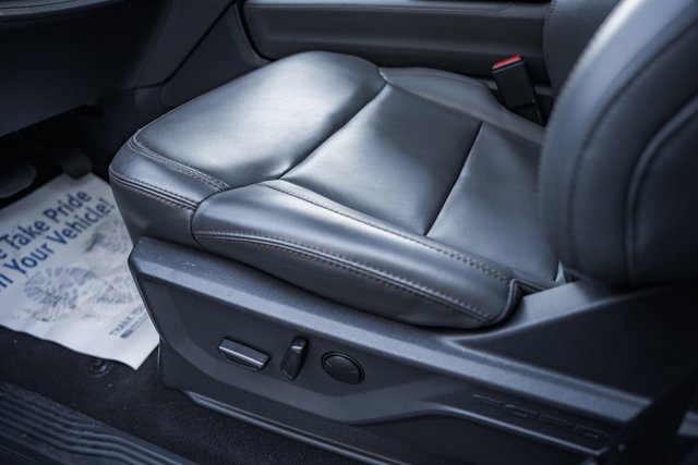 Certified 2025 Ford Expedition Active image 47