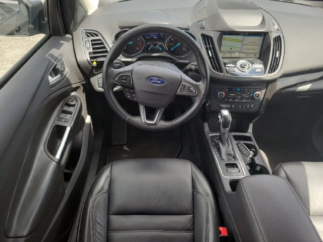 Certified 2019 Ford Escape Titanium w/ U9j03 - Titanium Tow Package AWD/4WD image 14