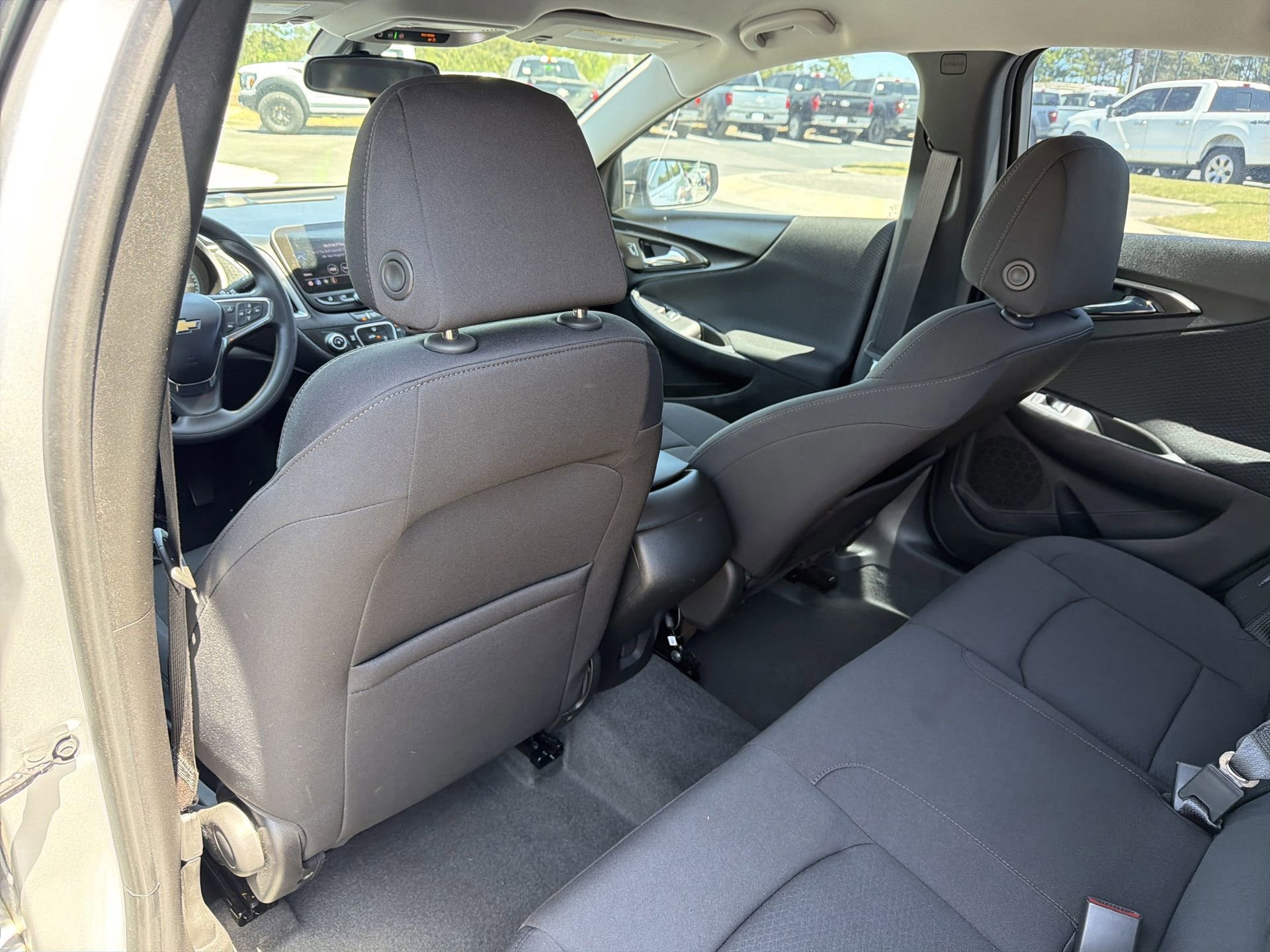 Used 2020 Chevrolet Malibu LS image 26