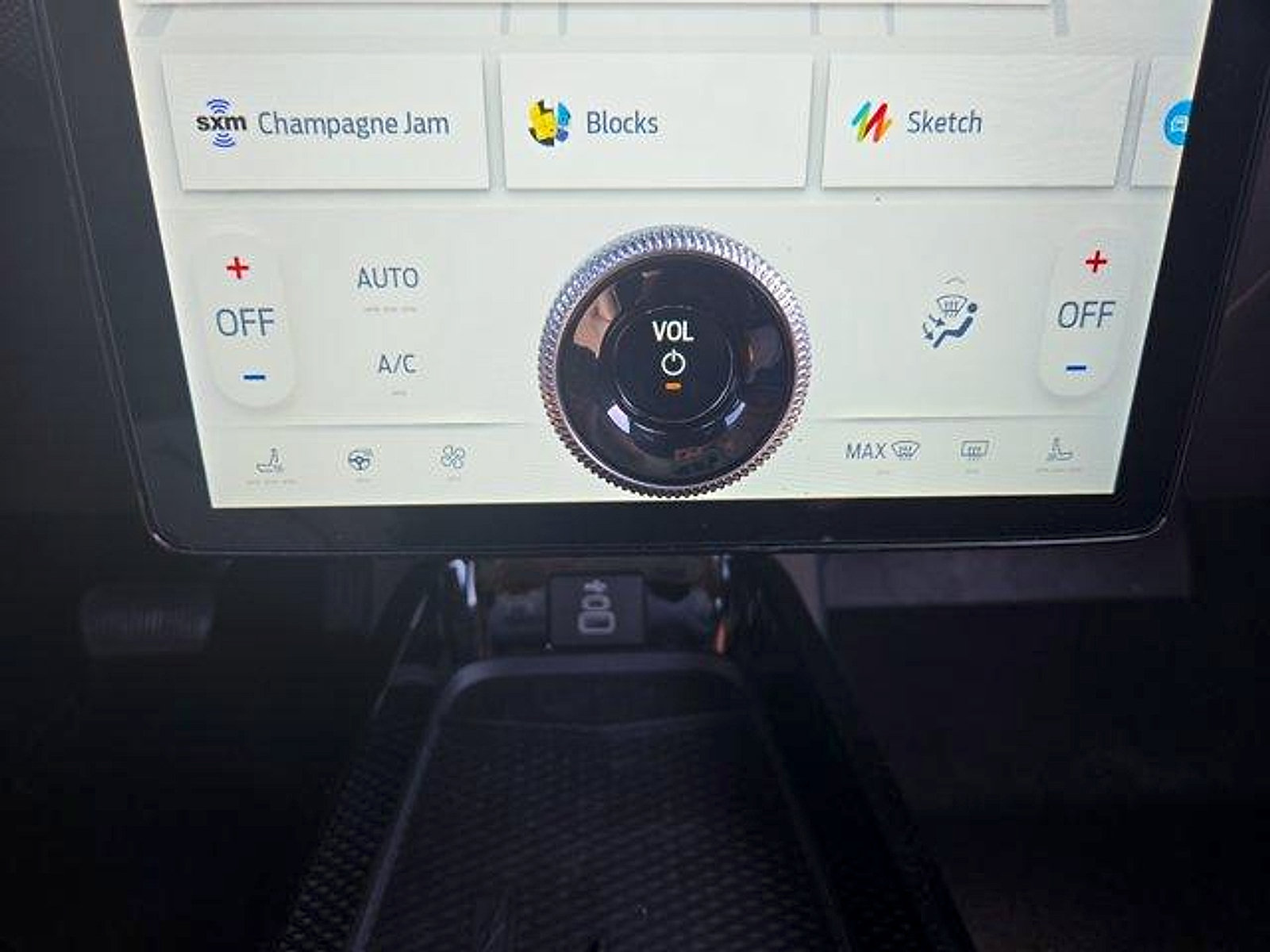 Certified 2025 Ford Mustang Mach-E GT AWD/4WD image 20