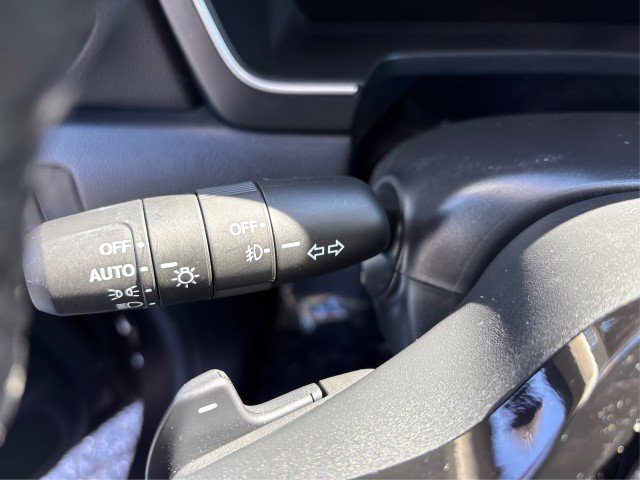 Used 2025 Honda Pilot EX-L image 17