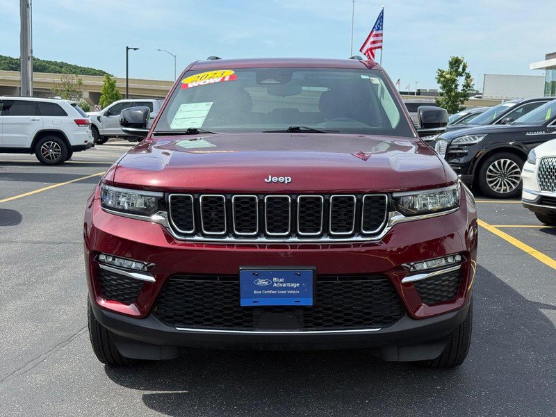 Used 2023 Jeep Grand Cherokee Limited w/ MOPAR Finishing Package AWD/4WD image 9