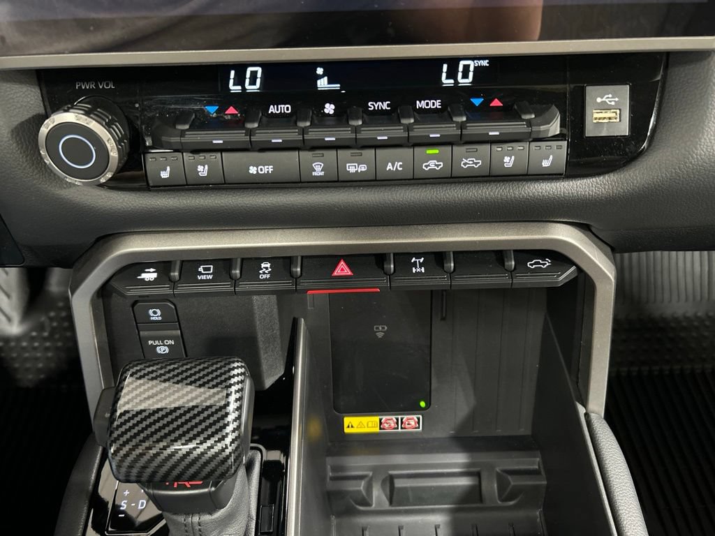 Used 2025 Toyota Tundra Limited w/ TRD Off-Road Package AWD/4WD image 23