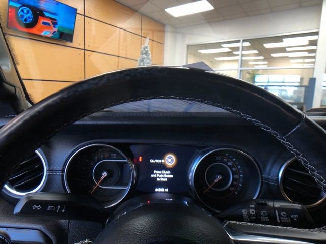Used 2020 Jeep Wrangler Unlimited Sahara image 14