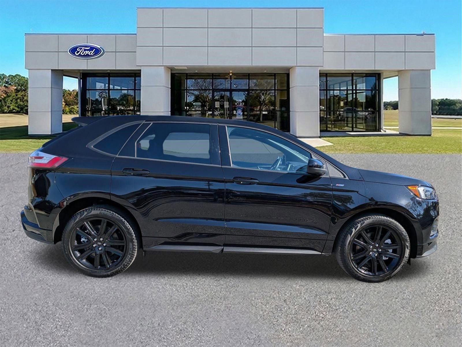 Certified 2024 Ford Edge ST-Line image 6