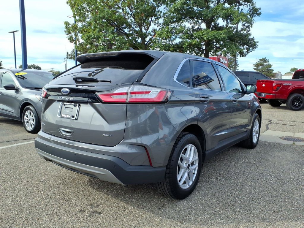 Certified 2024 Ford Edge SEL w/ Convenience Package AWD/4WD image 6