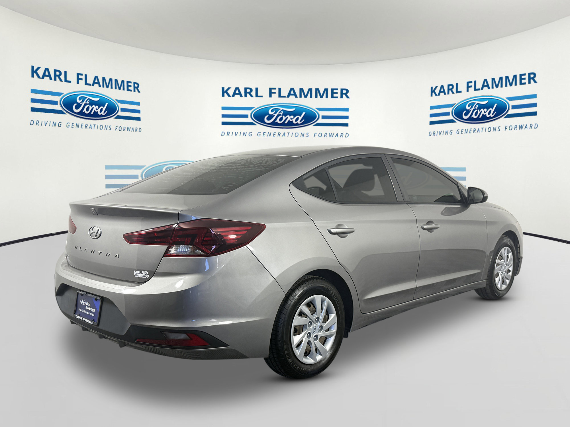 Used 2020 Hyundai Elantra SE w/ Cargo Package (C1) FWD image 3