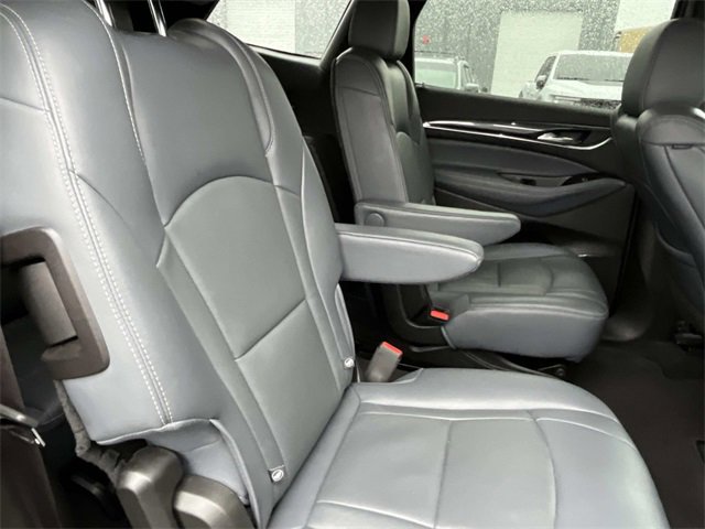 Used 2024 Buick Enclave Premium image 22