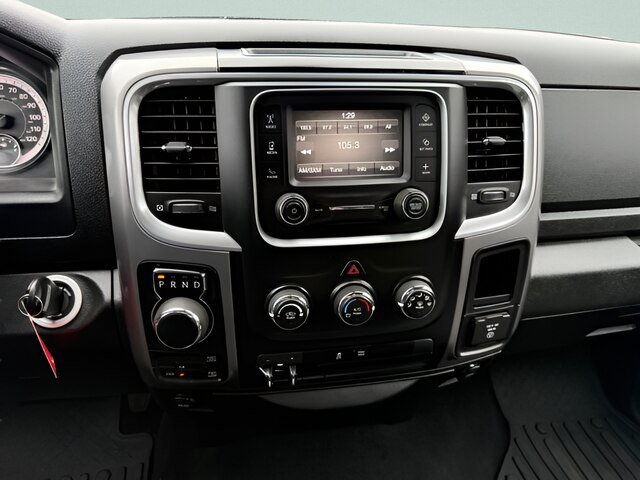 Used 2023 RAM 1500 Classic SLT w/ Protection Group AWD/4WD image 10