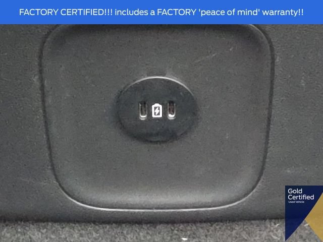 Certified 2025 Ford Escape Platinum AWD/4WD image 21