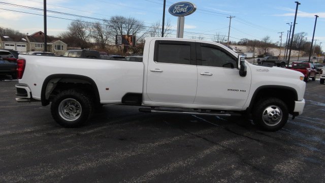 Used 2022 Chevrolet Silverado 3500 High Country image 6