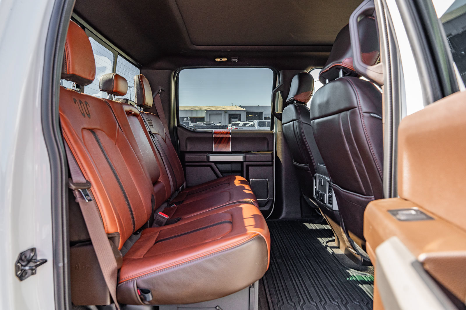 Certified 2022 Ford F350 King Ranch w/ King Ranch Ultimate Package AWD/4WD image 14
