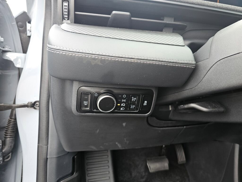 Certified 2024 Ford Mustang Mach-E Premium image 19