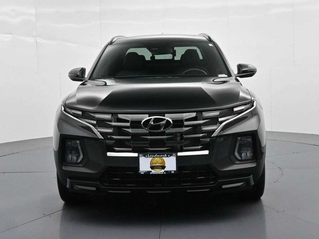 Used 2024 Hyundai Santa Cruz Night AWD/4WD image 3
