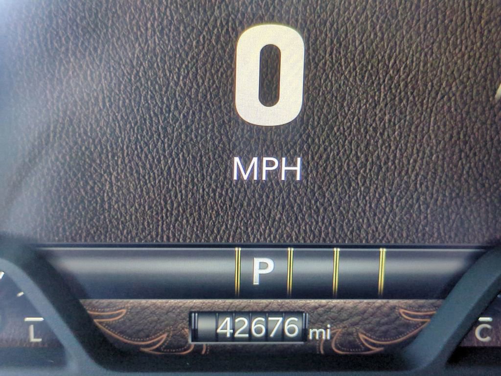 Used 2025 RAM 1500 Laramie image 26