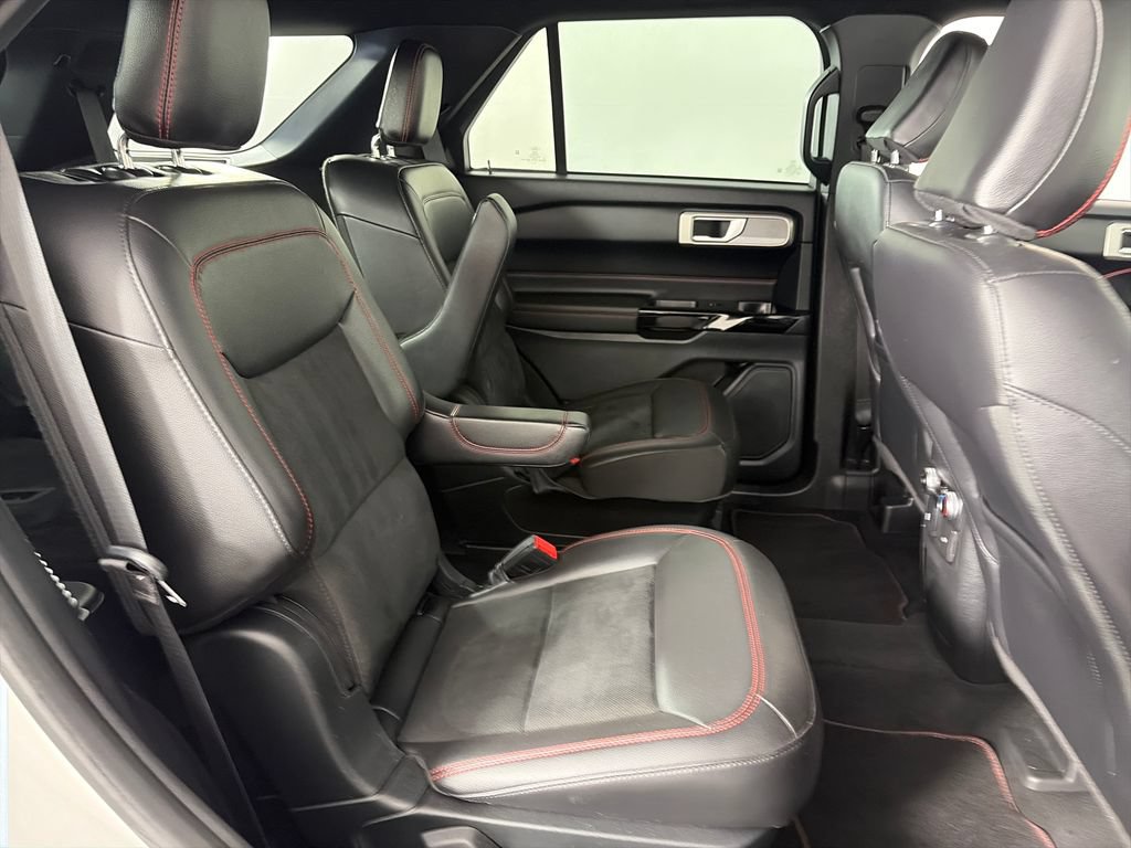 Certified 2023 Ford Explorer ST-Line w/ Class IV Trailer Tow Package AWD/4WD image 29