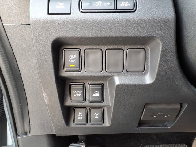 Used 2023 Nissan Frontier PRO-4X w/ Technology Package image 23