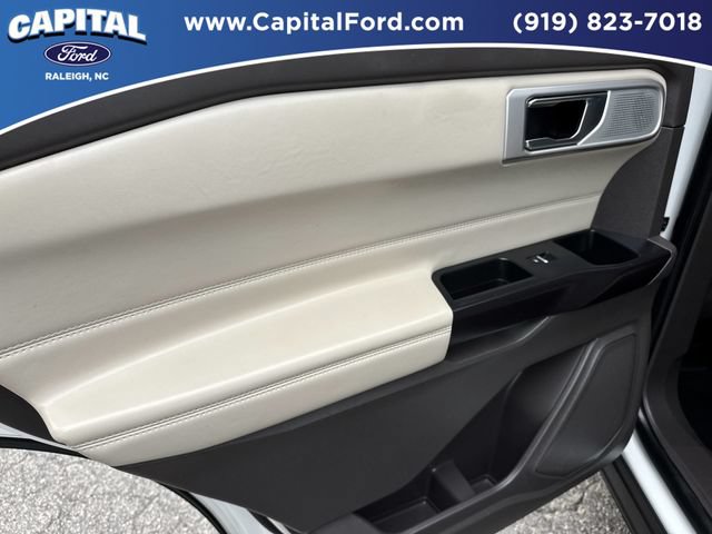 Certified 2020 Ford Explorer Platinum w/ Premium Technology Package AWD/4WD image 17