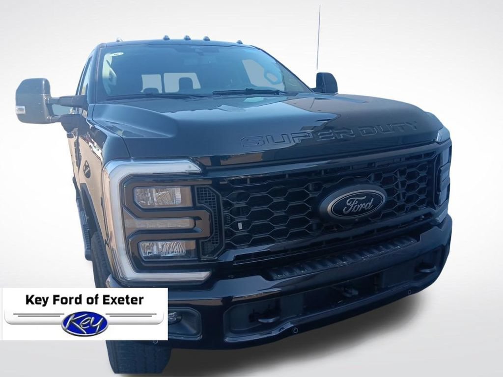 Certified 2025 Ford F250 Lariat w/ Lariat Ultimate Package AWD/4WD image 2