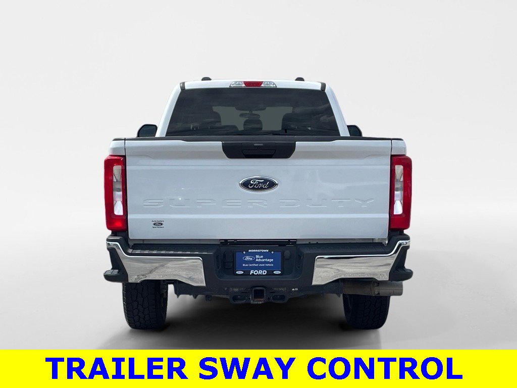 Certified 2024 Ford F250 XLT image 3