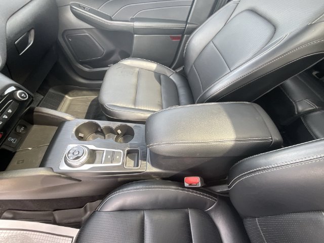 Certified 2023 Ford Escape Platinum AWD/4WD image 22