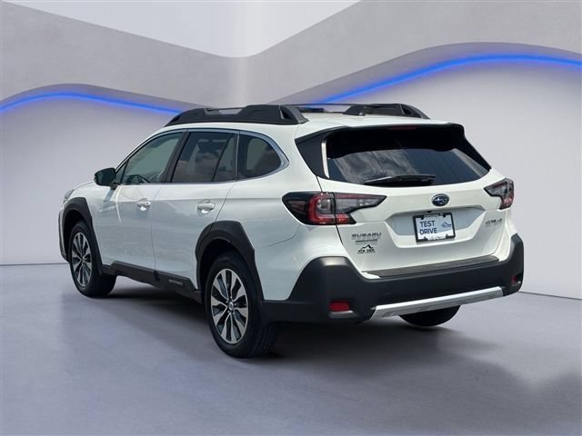 Used 2025 Subaru Outback Limited w/ Popular Package #2 AWD/4WD image 3