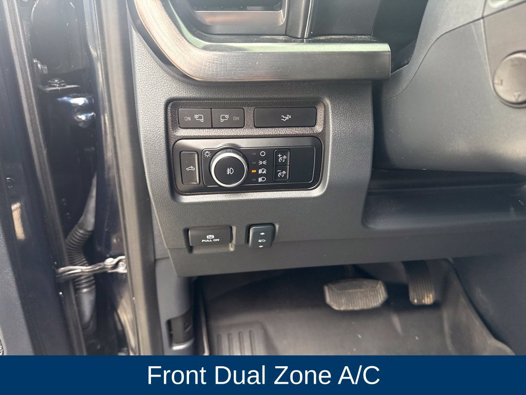 Certified 2024 Ford F250 Lariat w/ Sport Appearance Package AWD/4WD image 22