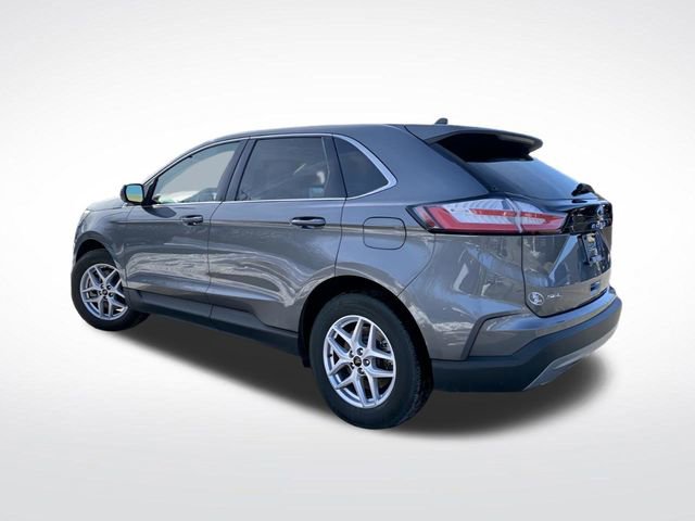 Certified 2024 Ford Edge SEL image 3