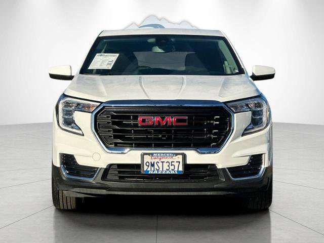 Used 2024 GMC Terrain SLE image 8