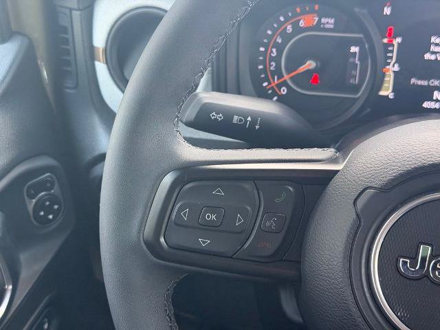 Used 2025 Jeep Wrangler Unlimited Sport AWD/4WD image 16