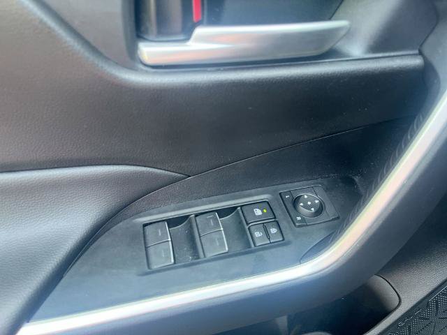 Used 2025 Toyota RAV4 XLE w/ Convenience Package AWD/4WD image 13