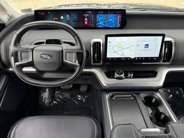 Certified 2025 Ford Expedition Max Platinum w/ Driver's Package AWD/4WD image 12