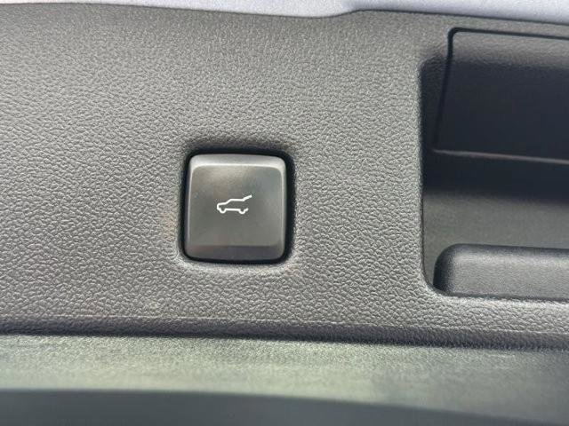 Certified 2022 Ford Escape SEL image 20