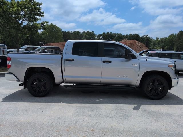 Used 2018 Toyota Tundra SR5 w/ SR5 Upgrade Package RWD image 3