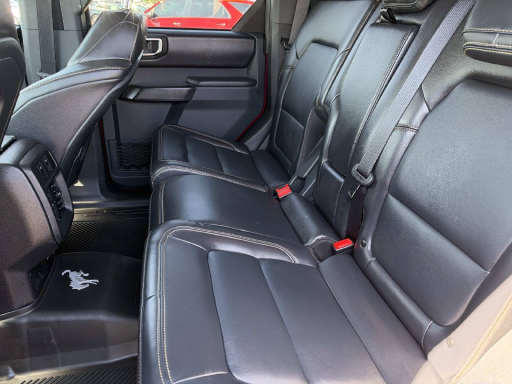Certified 2025 Ford Bronco Badlands AWD/4WD image 19