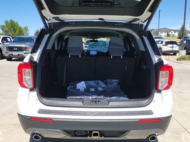 Certified 2023 Ford Explorer XLT w/ Equipment Group 202A AWD/4WD image 14