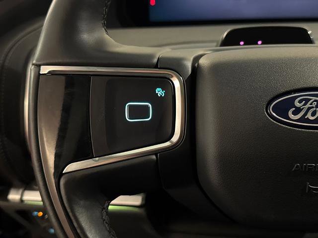 Certified 2025 Ford Expedition Platinum AWD/4WD image 23