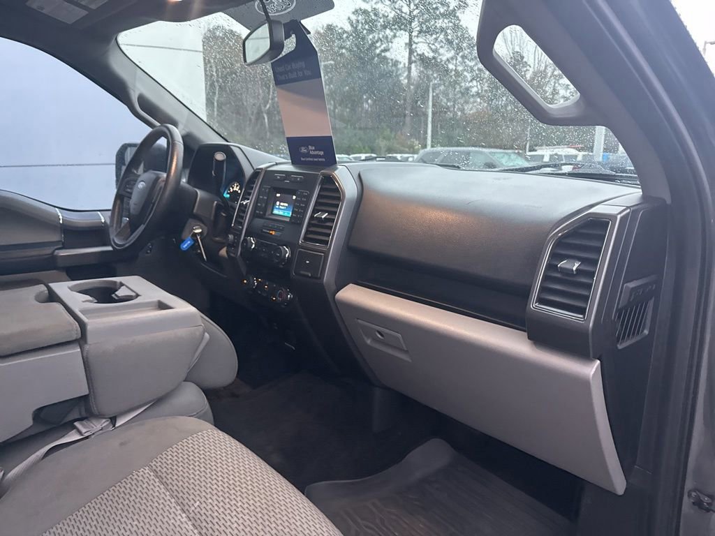 Certified 2017 Ford F150 XLT w/ Equipment Group 301A Mid image 34