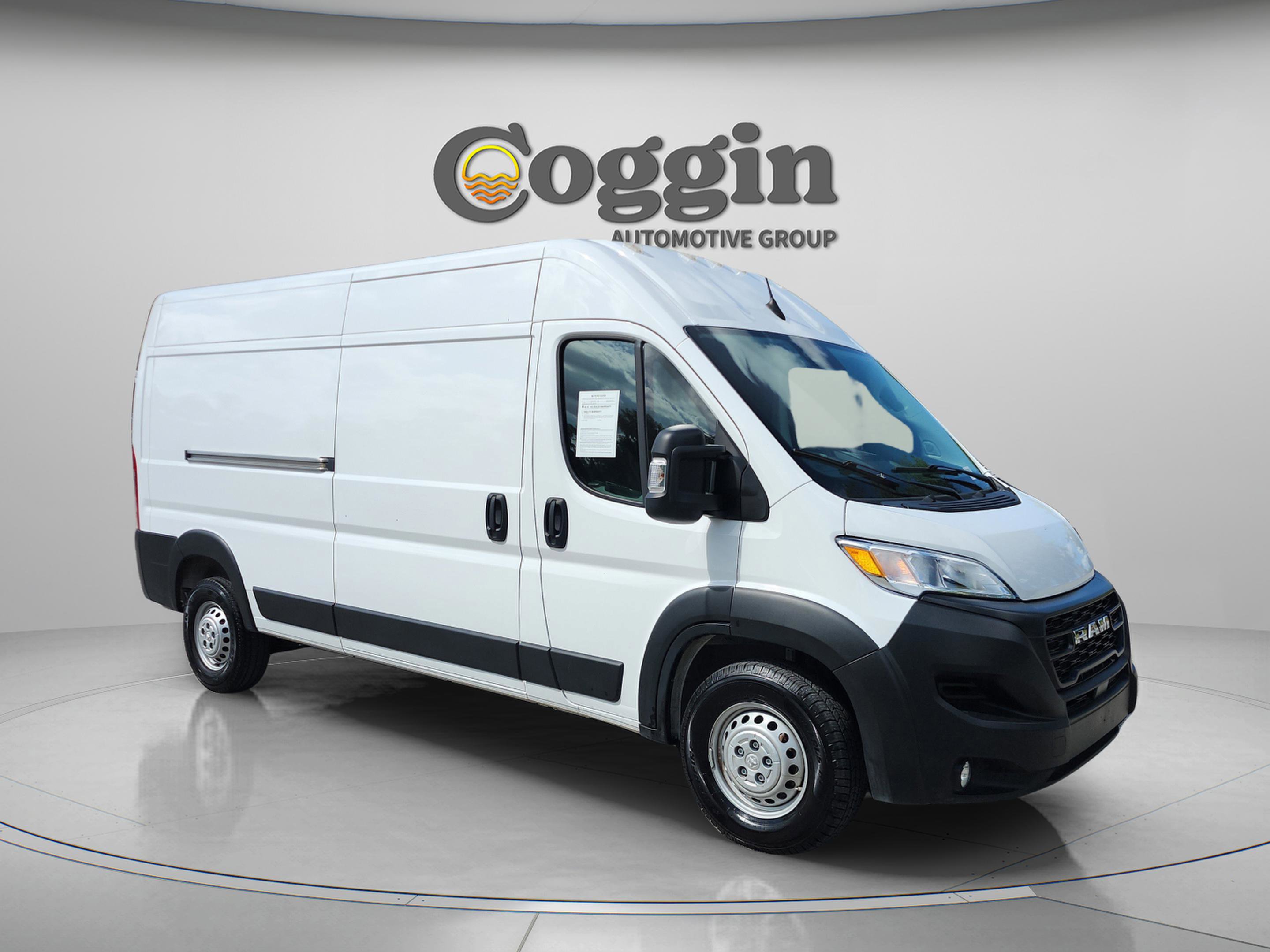 Used 2025 RAM ProMaster 2500 w/ Convenience Group FWD image 7