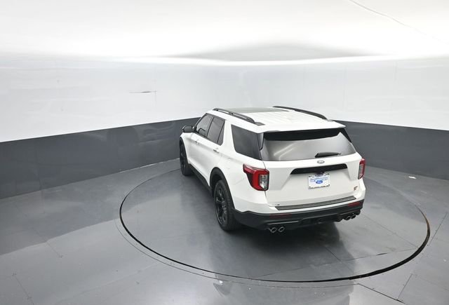 Certified 2022 Ford Explorer ST w/ Equipment Group 401A image 30