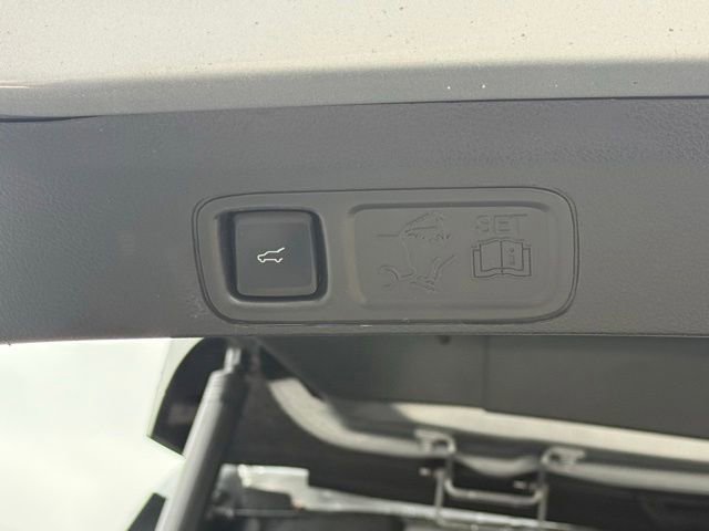 Certified 2023 Ford Expedition Limited AWD/4WD image 15