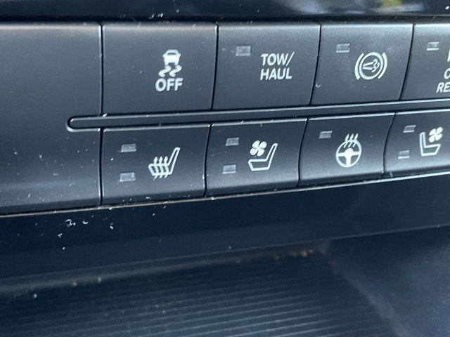 Used 2018 RAM 2500 Laramie w/ Sport Appearance Group AWD/4WD image 30